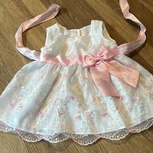 La Princess dress size 12 Mo (have a 6x in inventory also)